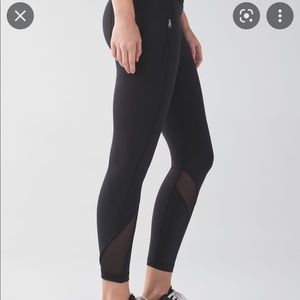 Black lululemon leggings